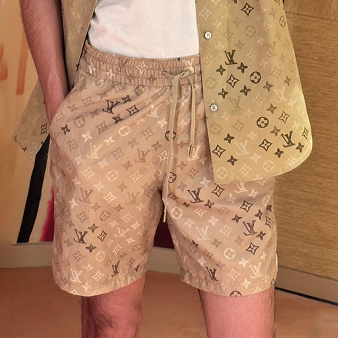 lv louis vuitton gradient monogram swim shorts
